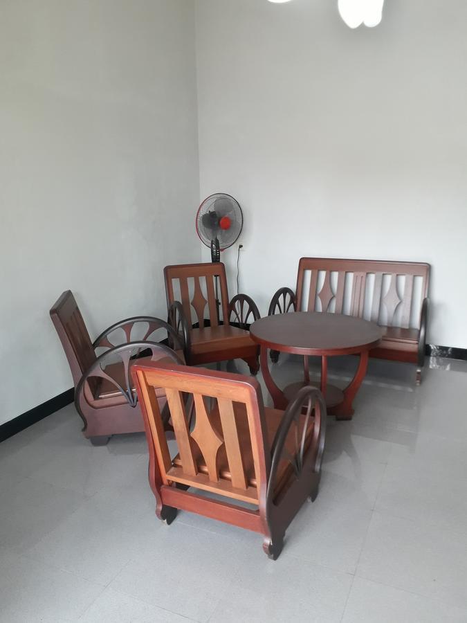 Banyu Homestay Banyuwangi  Kültér fotó