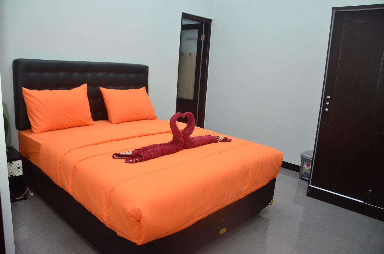 Banyu Homestay Banyuwangi  Kültér fotó