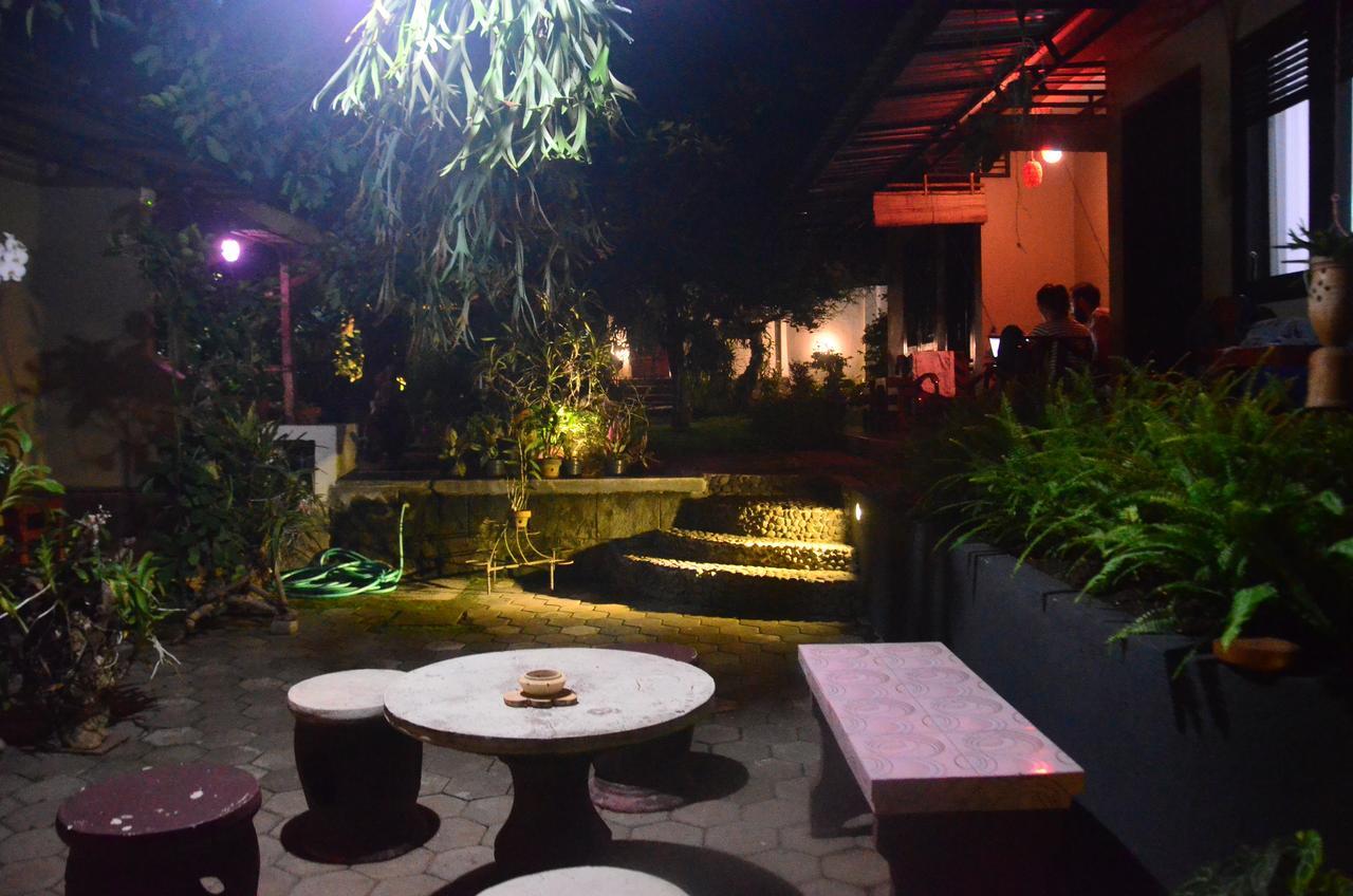 Banyu Homestay Banyuwangi  Kültér fotó