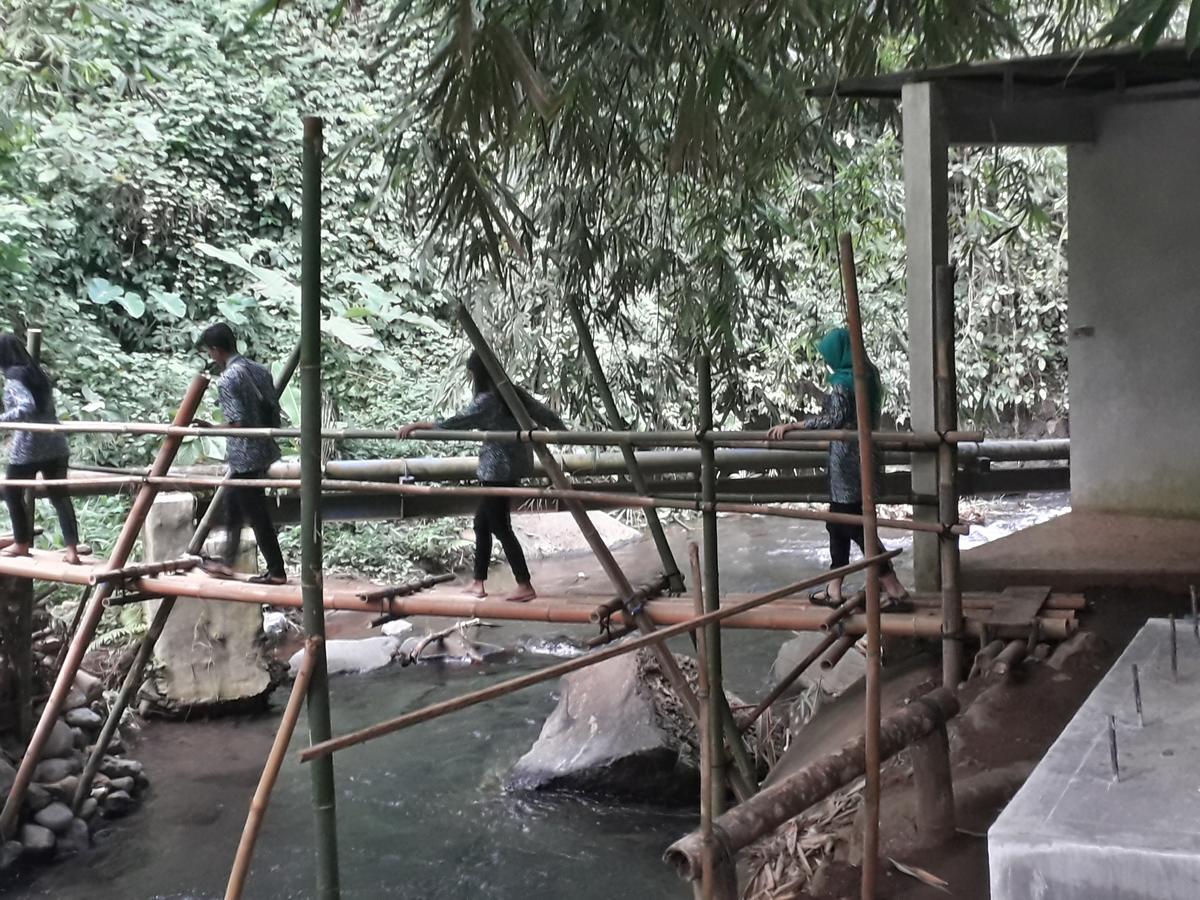 Banyu Homestay Banyuwangi  Kültér fotó